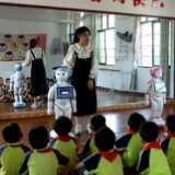 新田：智慧教育让城乡学校“云端”共上一堂课