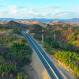湖南新田：色彩斑斓路通景美（组图）