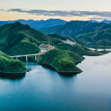 蓝山：碧水青山景色美（组图）