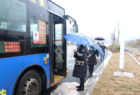 永州经开区：公交线路4路、12路延长线2月8日正式通车