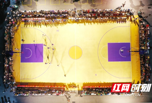 湖南新田：“边城NBA”为市民带来篮球盛宴（组图）