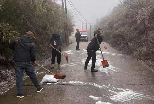 祁阳交通运输局：坚守春运岗 守护回家路