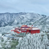 视频丨永州双牌：阳明山今冬首场雾凇 冰雪美景如仙境