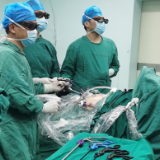 永州市中心医院：单孔全腹腔镜胃癌根治术直播展示胃肠外科手术技术