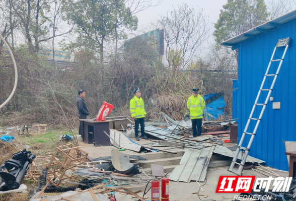 永州交通执法：高速公路违建零容忍 路域环境整治见成效