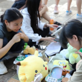 打包青春兜售回忆 湖南科技学院“跳蚤市场”火热开场
