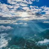 视频丨蓝山云冰山：高山云雾景如画