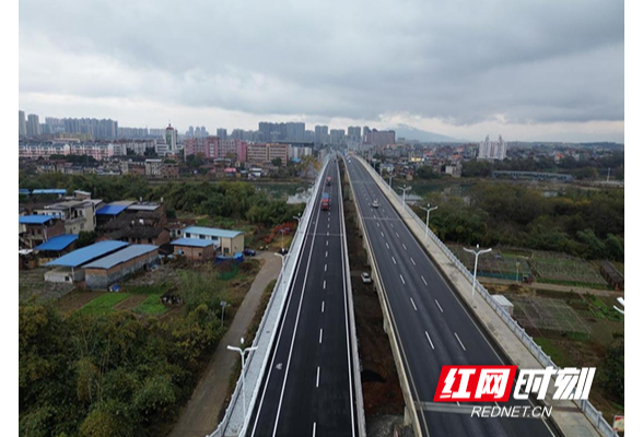 道县G207线潇水二桥（老桥）维修加固工程竣工通车