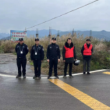 江永县源口瑶族乡：头盔“租借共享” 保障群众出行安全