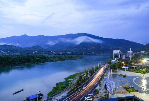 双牌县住建局开展诚信体系建设宣传活动