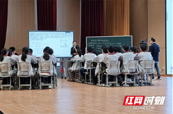 微信图片_2025-10-20_085445_136.jpg