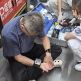 正能量丨湖南退休干部广西街头救人 善举传回乡里获赞