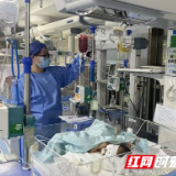 医疗服务提升年丨永州市中心医院成功救治危重黄疸新生儿