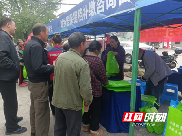 永州人社：社保进乡镇 服务暖万家