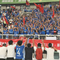 向永州球迷致敬