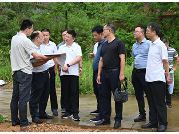 路地同心破解难题 东安县率先完成湘桂普速铁路封闭任务