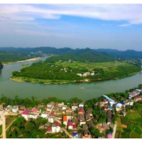 东安县第十八届人大常委会第三十八次会议召开