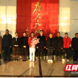 东安县喜迎残特奥会运动员蒋芬芬载誉归来