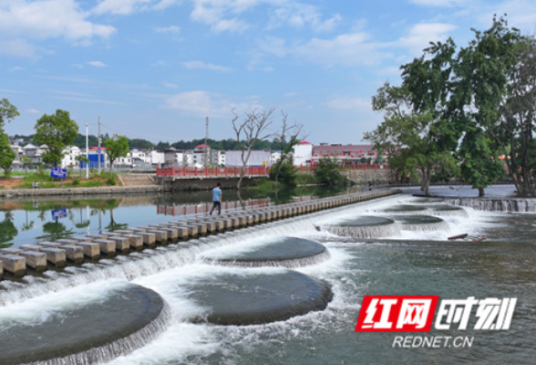 湖南道县：生态景美引客来（组图）