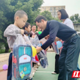 筑梦童年 与爱同行 宁远县交通运输系统开展干部职工亲子主题活动
