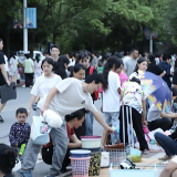 湖南科技学院二手集市打造暖心“告别礼”