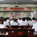 东安：唐何到县林业局讲授学习教育专题党课