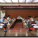 江永县委深入贯彻中央八项规定精神学习教育读书班暨理论学习中心组2025年第七次集体（扩大）学习举行