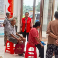 永州爱尔眼科医院“友好湖南·光明助残”行动走进邓家铺