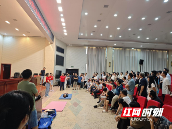 永州一中：聚力携手筑牢安全基石 急救培训守护生命之花
