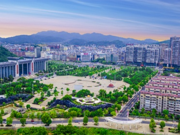 东安：蒋华调研国控断面水质工作