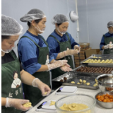 江永:国庆遇中秋 文创月饼更出圈