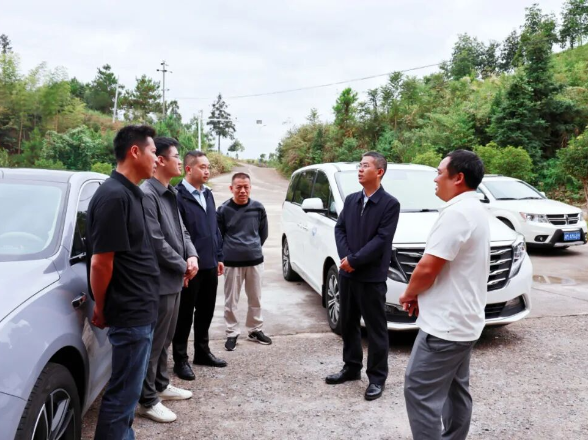 永州经开区：汤小兵带队赴宁远县中和镇调研乡村振兴驻村帮扶工作
