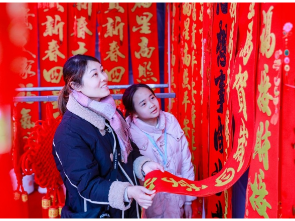 新春走基层丨湖南新田：腊八到 年味浓（组图）