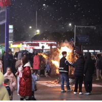 永州冷水滩：湘超燃情迎元旦 商场文旅消费旺