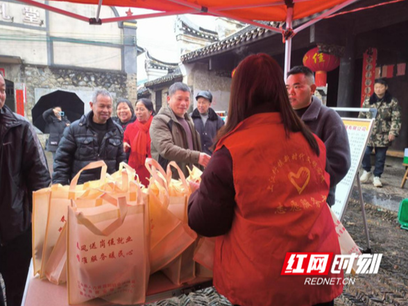 江永：春风送岗入瑶村 精准帮扶暖民心