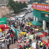 买菜省出物业费，善行可“计价”！新田试水“社区贡献值”治理新模式