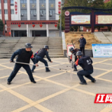 永州四中河东分校开展反恐防暴演练 筑牢校园安全防线