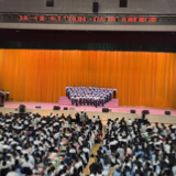 永州一中高一年级成功举办“红色诗韵·薪火相传”诗词朗诵比赛