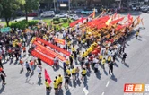道县：七条“黑虎”龙船齐升河 上演传统民俗盛宴