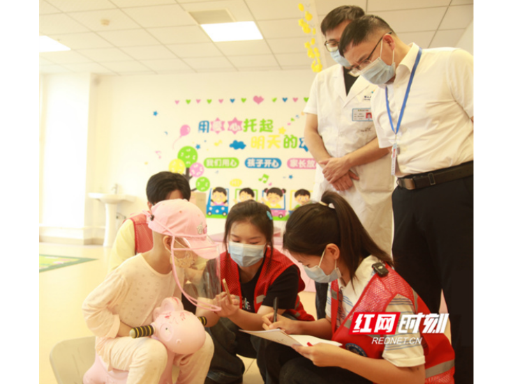医疗服务提升年丨地贫患儿小馨馨移植后首返院复查 永州职院附属医院持续免费开通绿色通道护航康复