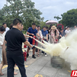 永州职业技术学院组织开展期末全员灭火器实操演练