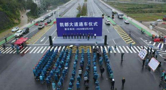 别拿“技术通车”忽悠大众