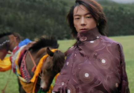 “抢丁真”大战背后，是一颗颗热爱家乡的心