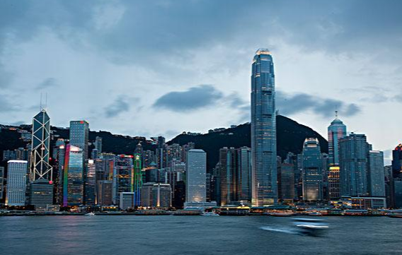 两会网评｜完善香港选举制度，来得正是时候