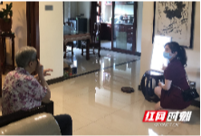 便民服务！长沙爱尔眼科为85岁老人提供术后上门复查