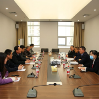 龚旭红到湖南省政府政务服务中心调研