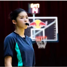 故事丨“厂BA”女裁判陈晓盈：我更喜欢拿球说话