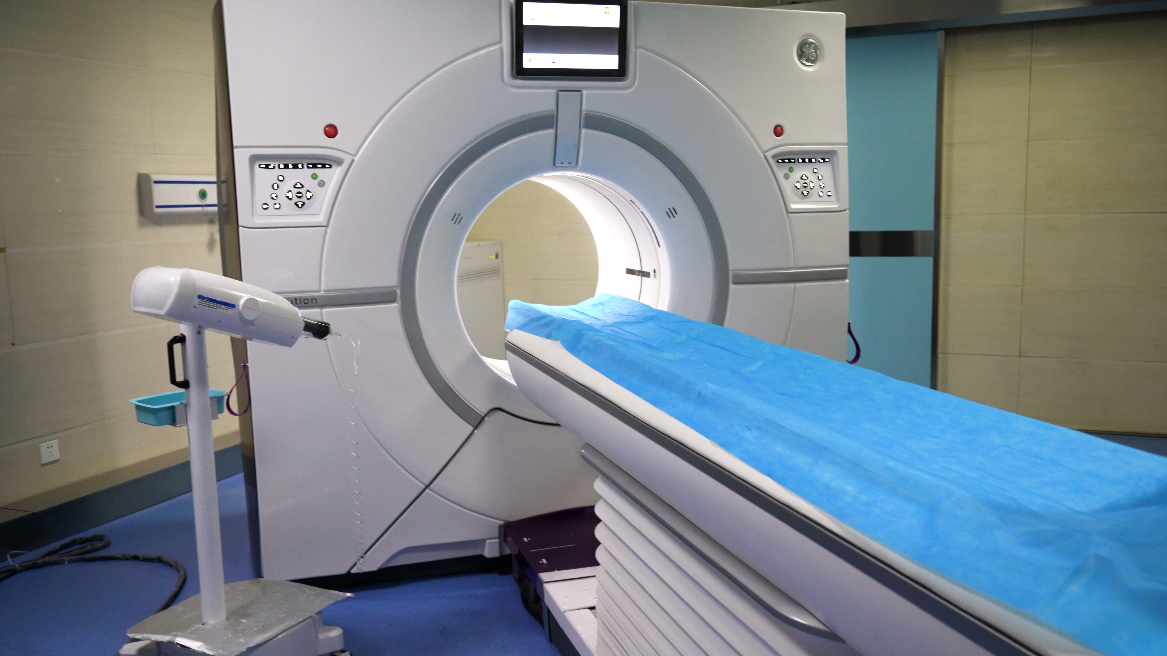 全市首台超高端ge256排512层ct落户郴州市第四人民医院 - 时刻