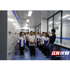 郴州市中小学生通过“血站开放日”活动学习生物知识