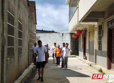 宜章县杨梅山镇：让“爱干净、讲卫生”成为一种习惯
